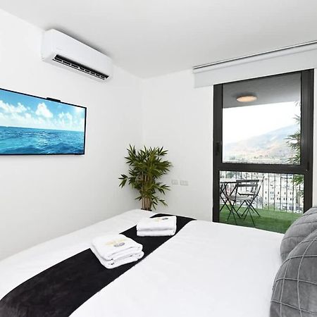 L.T.D- My View. 2 Bedroom Apartment By The Lake. Tiberias Exteriér fotografie