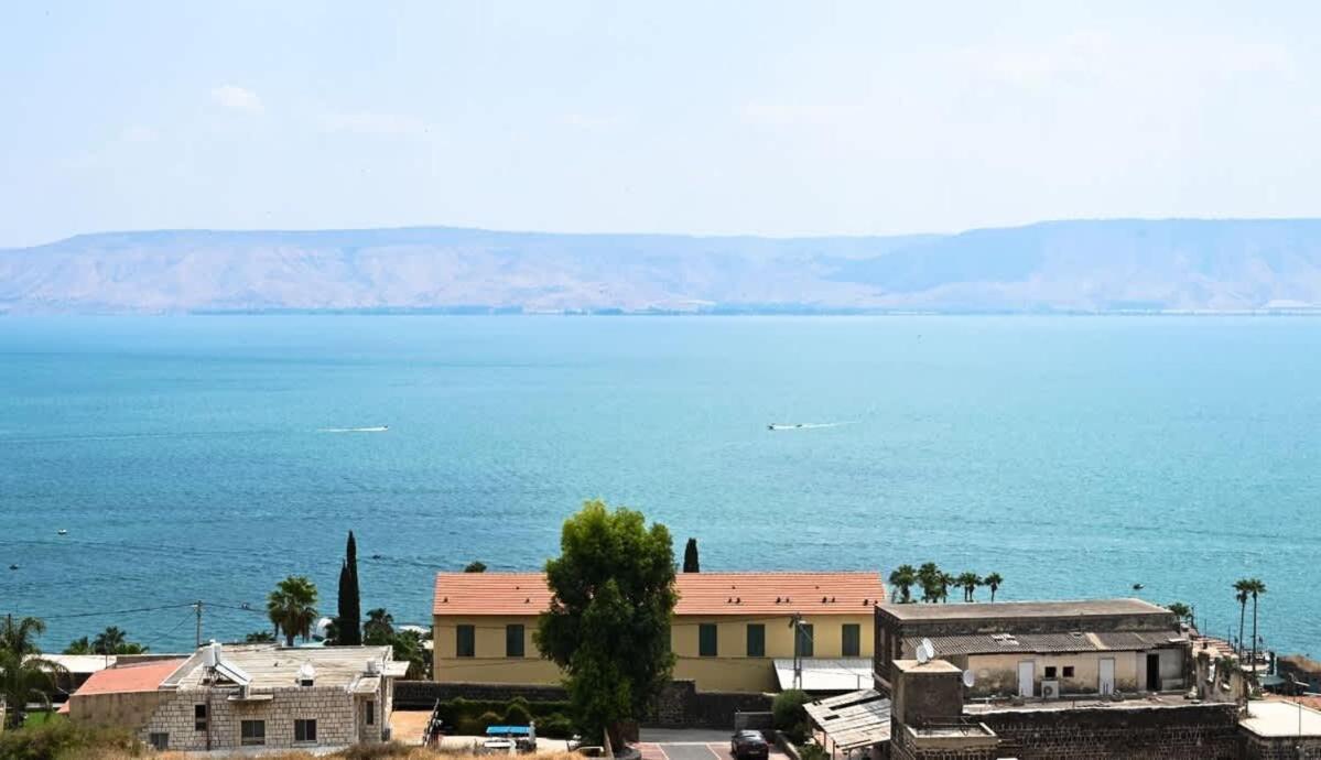 L.T.D- My View. 2 Bedroom Apartment By The Lake. Tiberias Exteriér fotografie