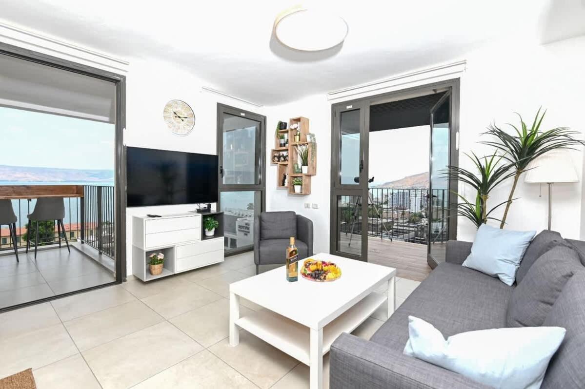 L.T.D- My View. 2 Bedroom Apartment By The Lake. Tiberias Exteriér fotografie
