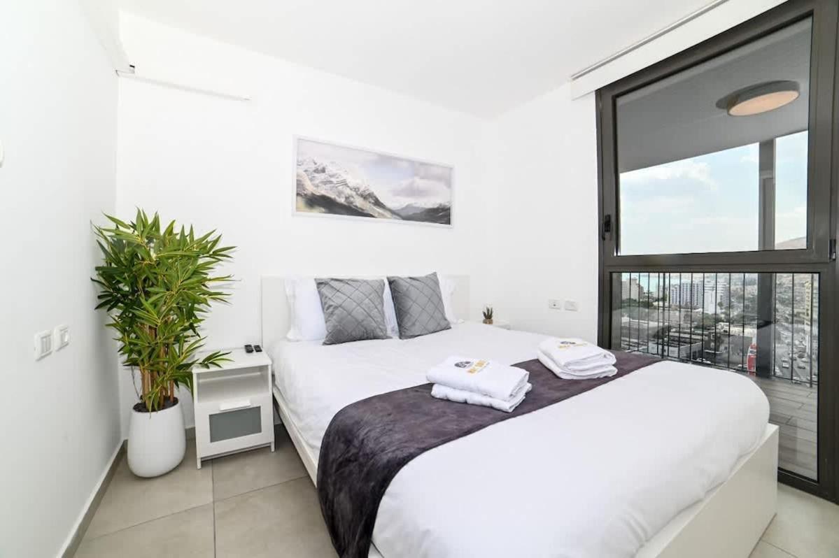 L.T.D- My View. 2 Bedroom Apartment By The Lake. Tiberias Exteriér fotografie